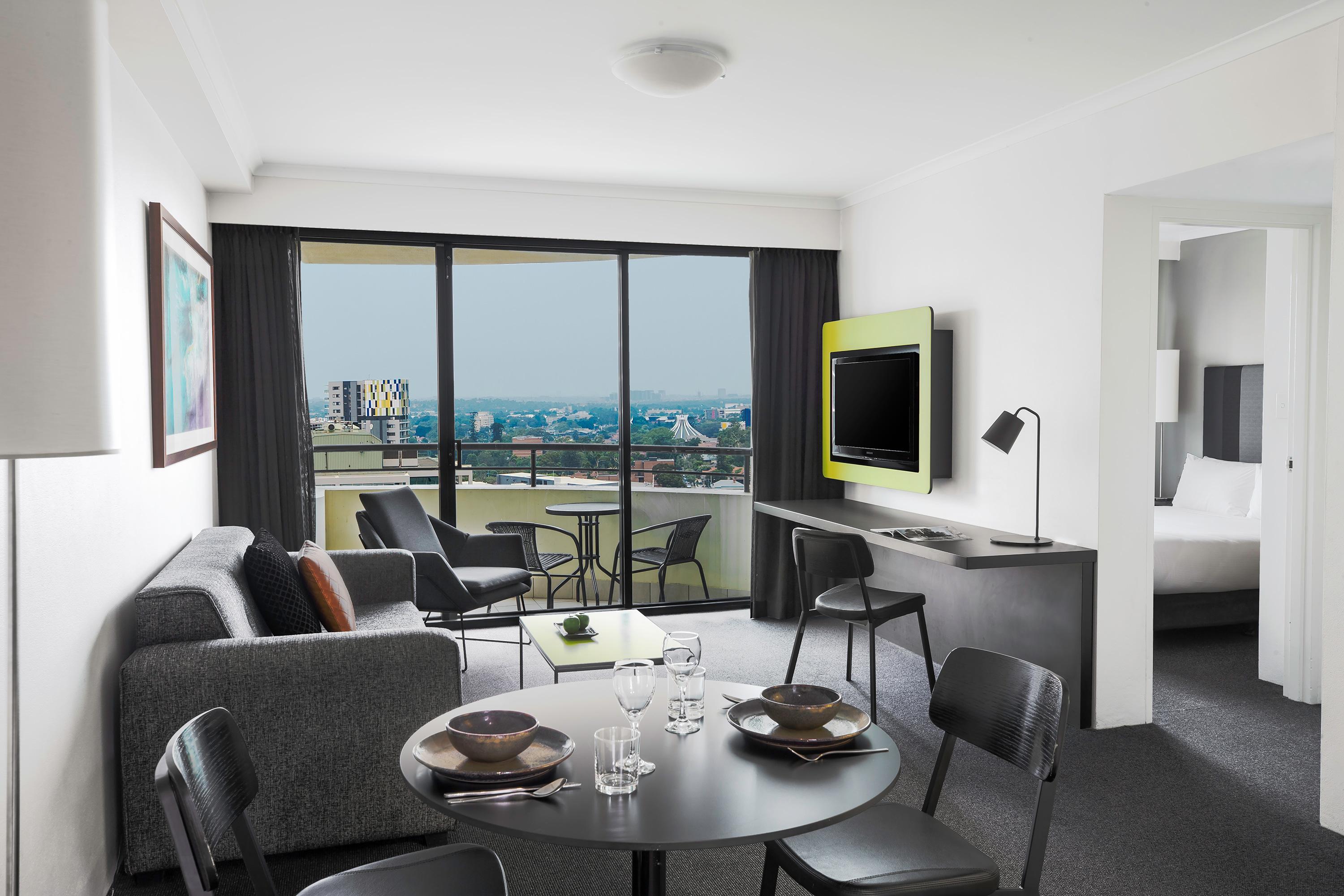 Mantra Parramatta Aparthotel Sydney Bagian luar foto
