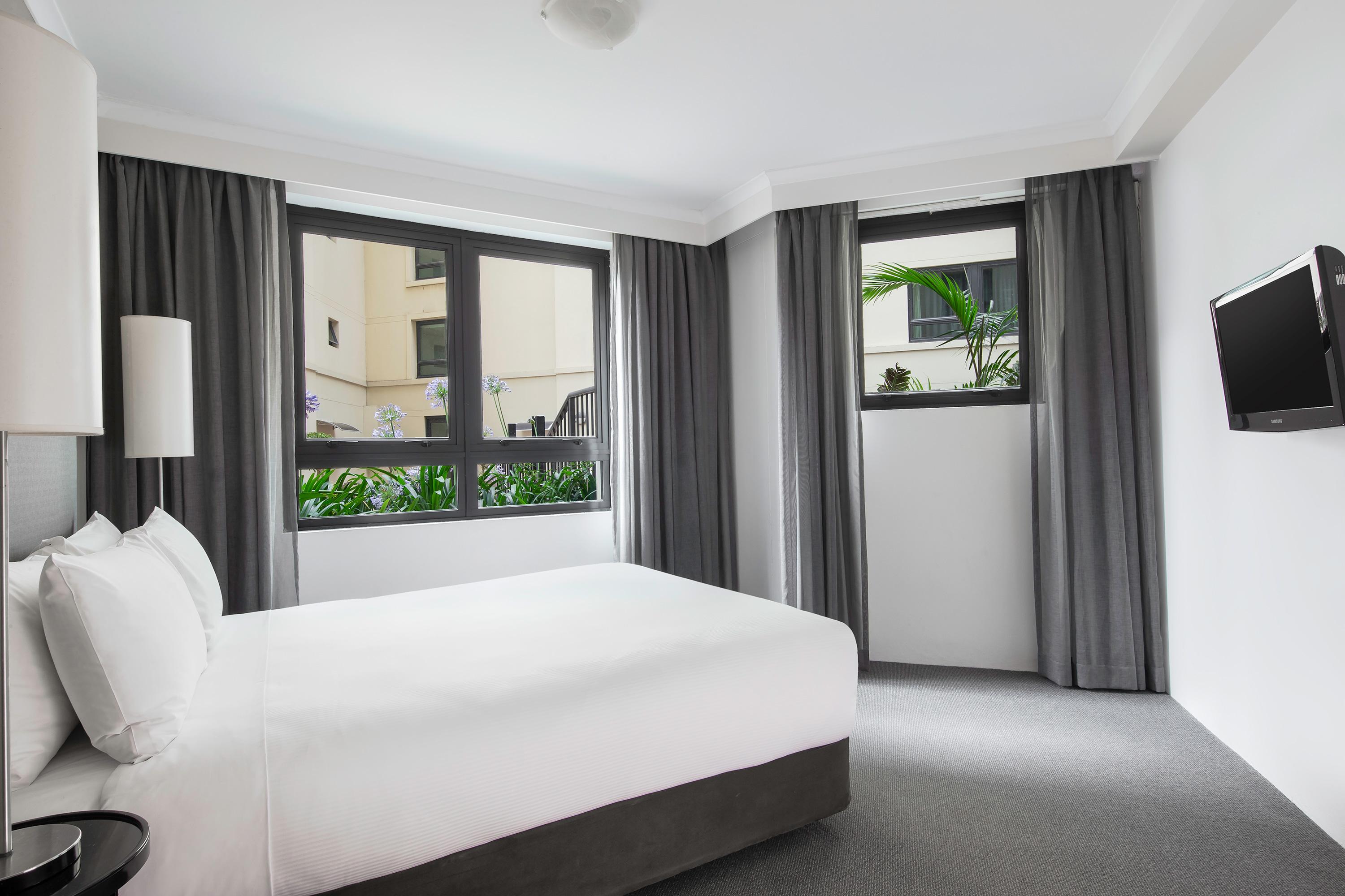 Mantra Parramatta Aparthotel Sydney Bagian luar foto