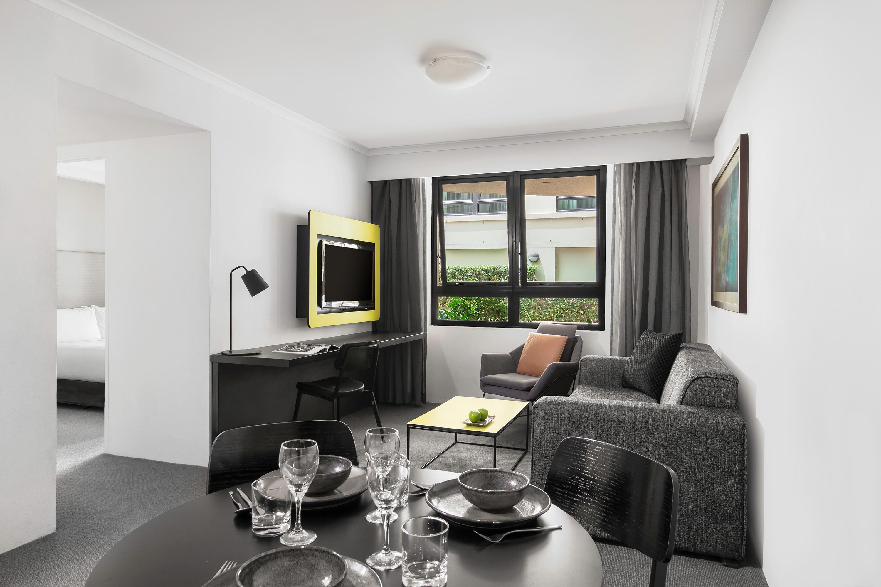 Mantra Parramatta Aparthotel Sydney Bagian luar foto