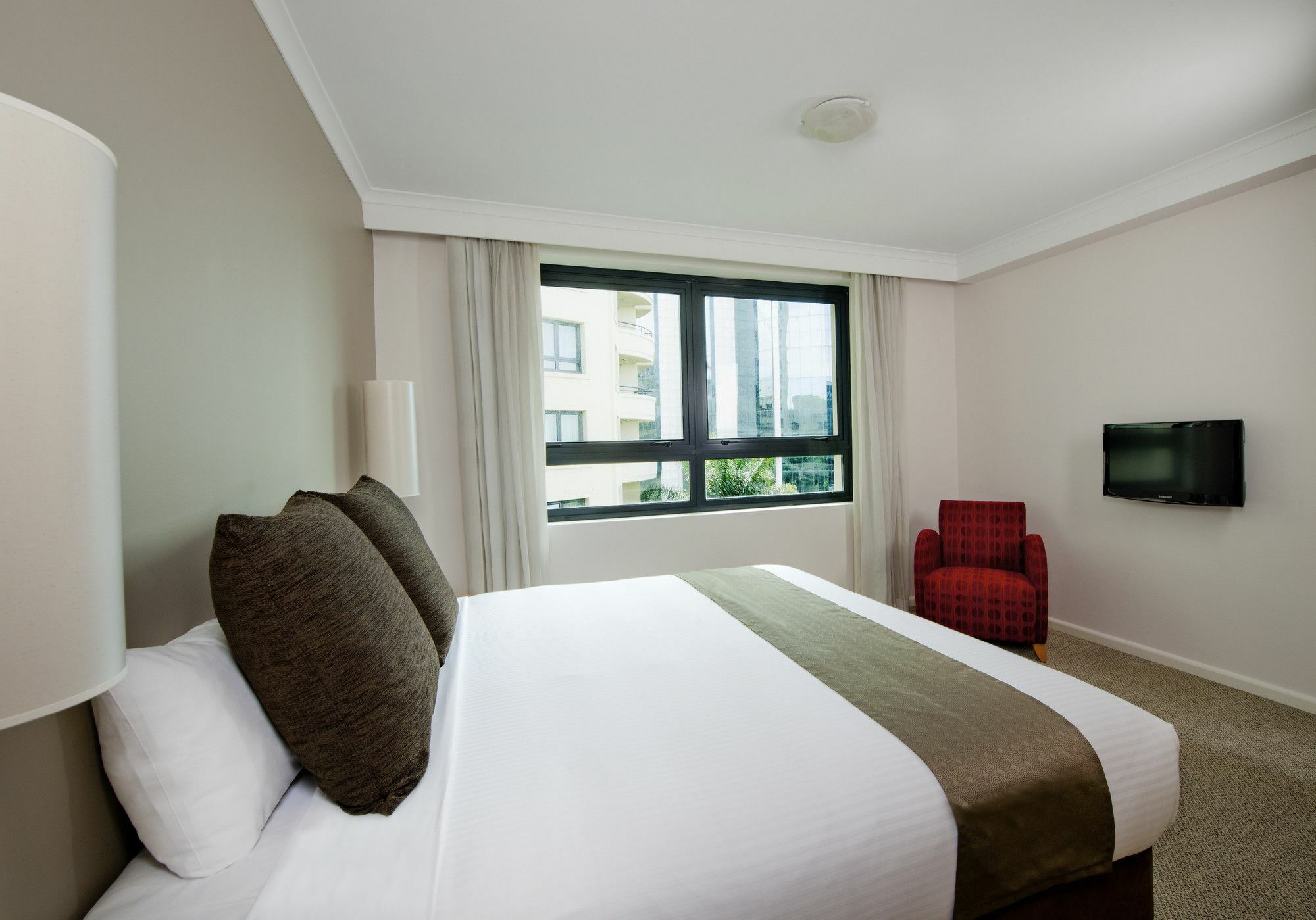 Mantra Parramatta Aparthotel Sydney Ruang foto
