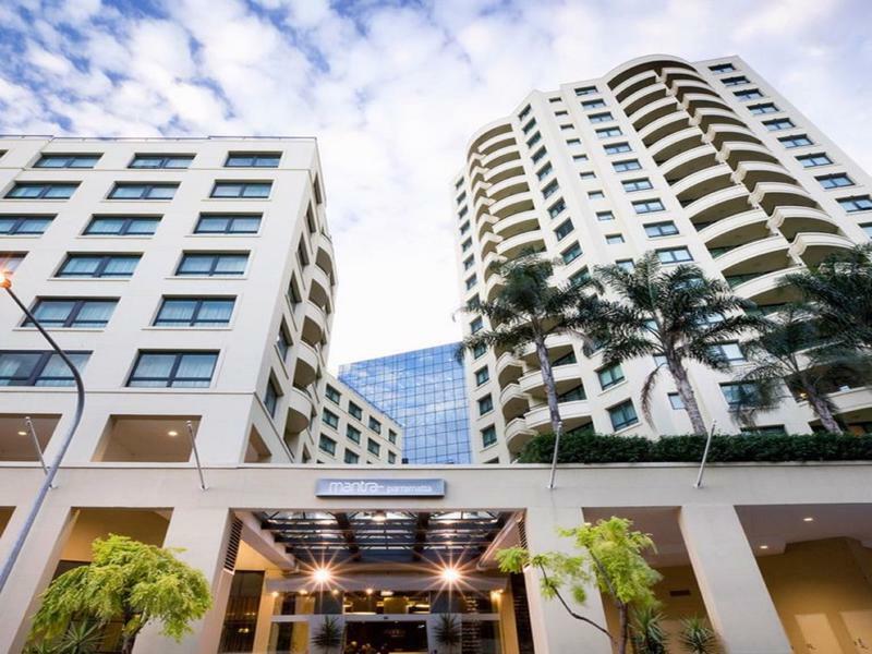 Mantra Parramatta Aparthotel Sydney Bagian luar foto